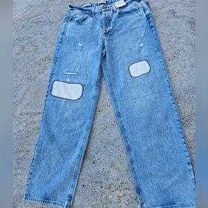 Universal Thread Women's mid-rise 90's baggy patchwork denim jeans. 